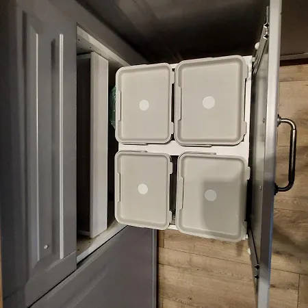 Z Tarasem アパート